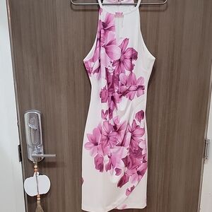 Mini Multicolored Sheath Dress with Halter Neckline for Cocktail